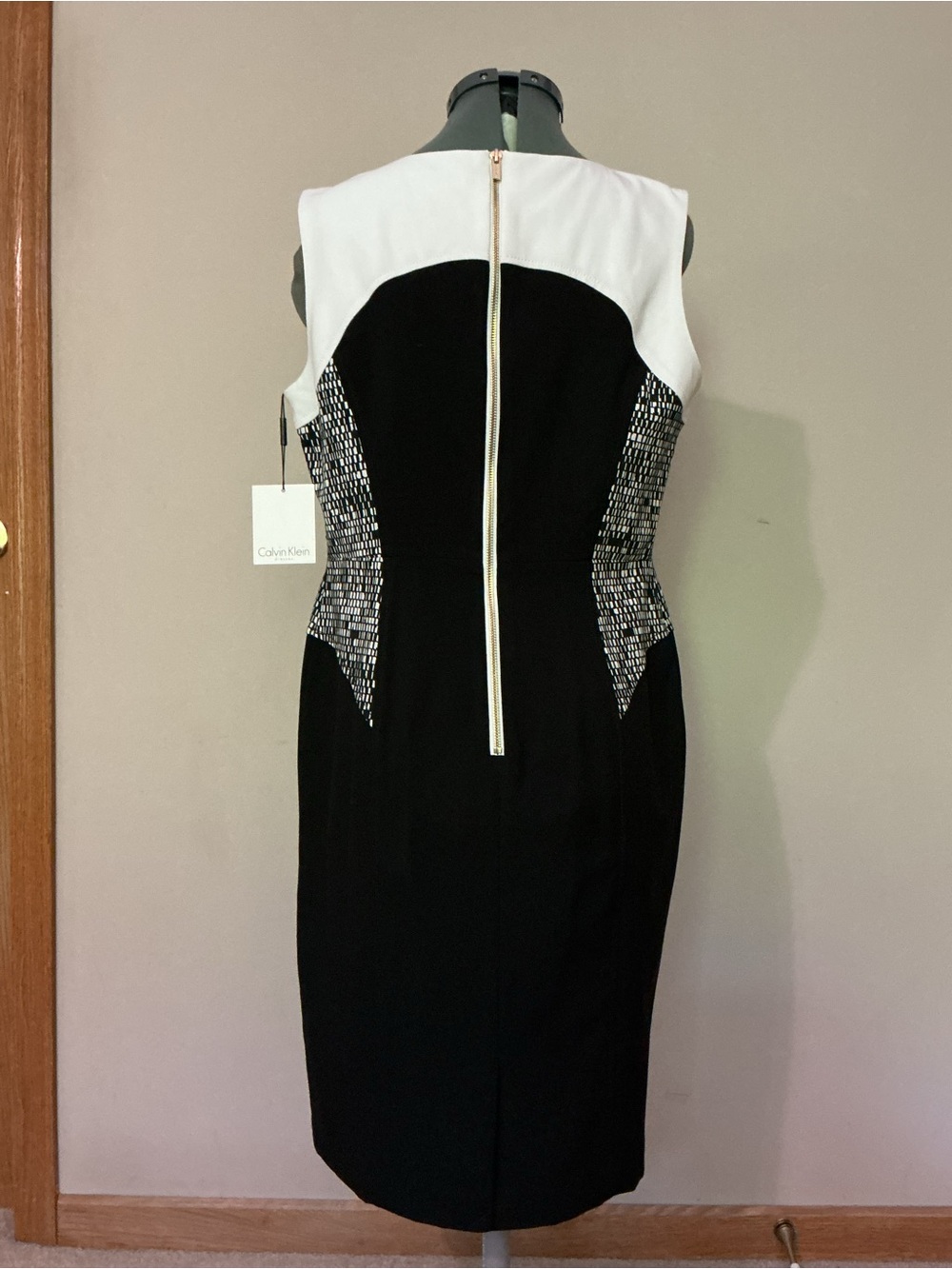 Calvin Klein Black and White Sleeveless Sheath Dress with Patterned Side Panels - Picture 2 of 4
